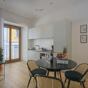 Chic Luxury Apartments-hosted By Sweetstay Appartamento Milano